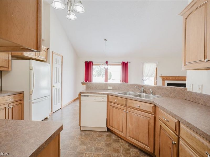 6041 Ridge Run Dr. NW, Warren, OH 44481 Photo 7