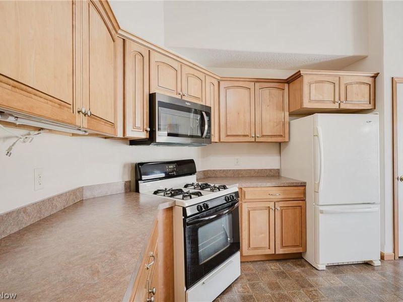 6041 Ridge Run Dr. NW, Warren, OH 44481 Photo 8