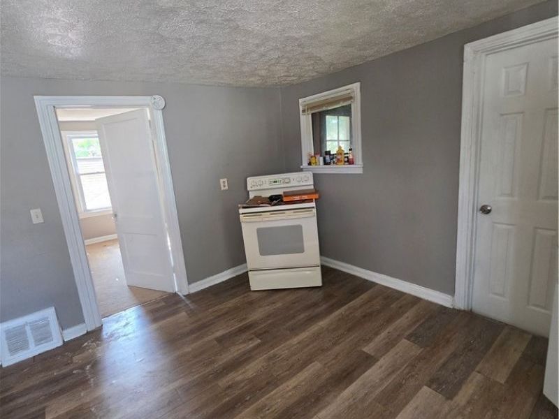 9005 Union Avenue, Cleveland, OH 44105 Photo 16