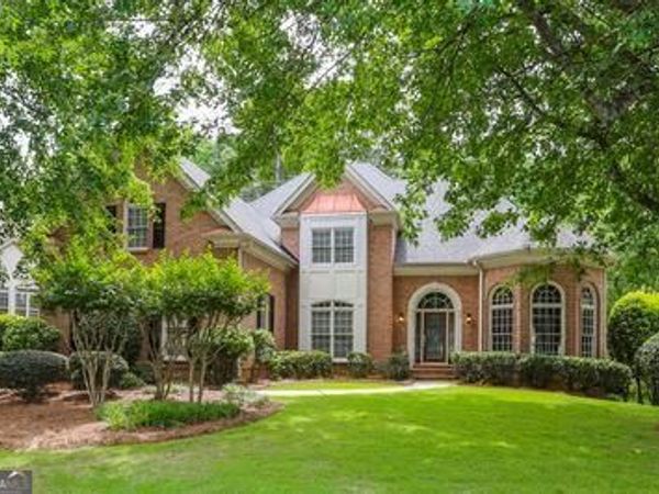 9485 Nesbit Lakes Drive, Alpharetta, GA 30022