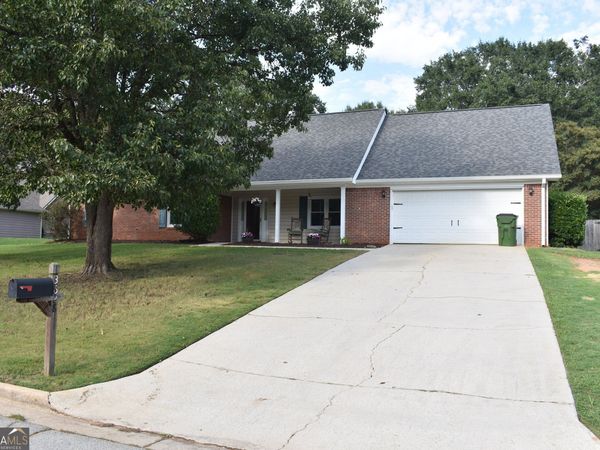3628 Cherry Creek Drive SE, Conyers, GA 30013
