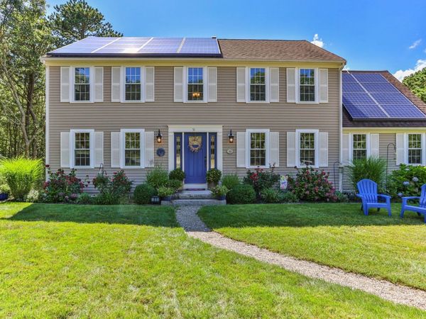 51 Spinnaker Ln, Bourne, MA 02559