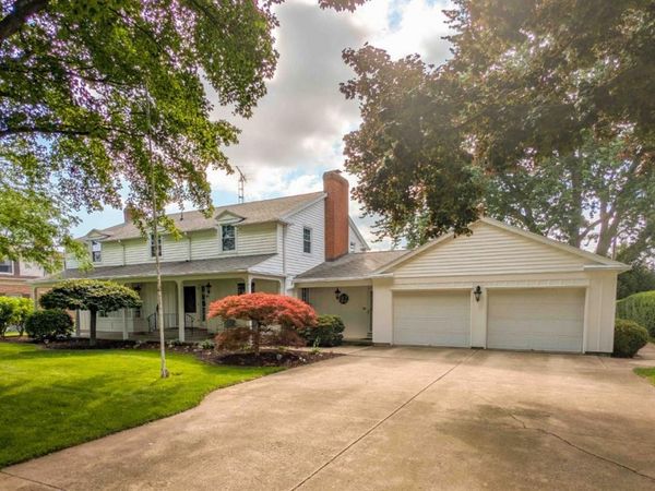 1024 Main Street, Huron, OH 44839