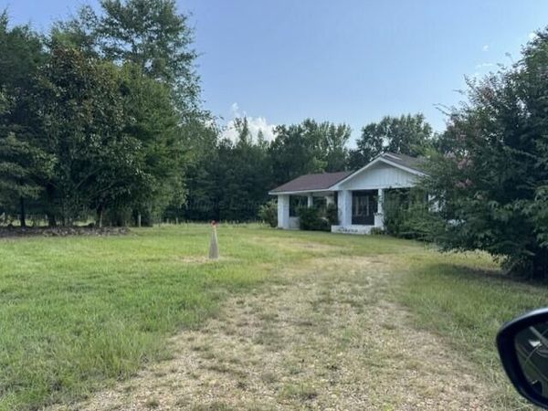 2393 ALABAMA 253, Guin, AL 35563
