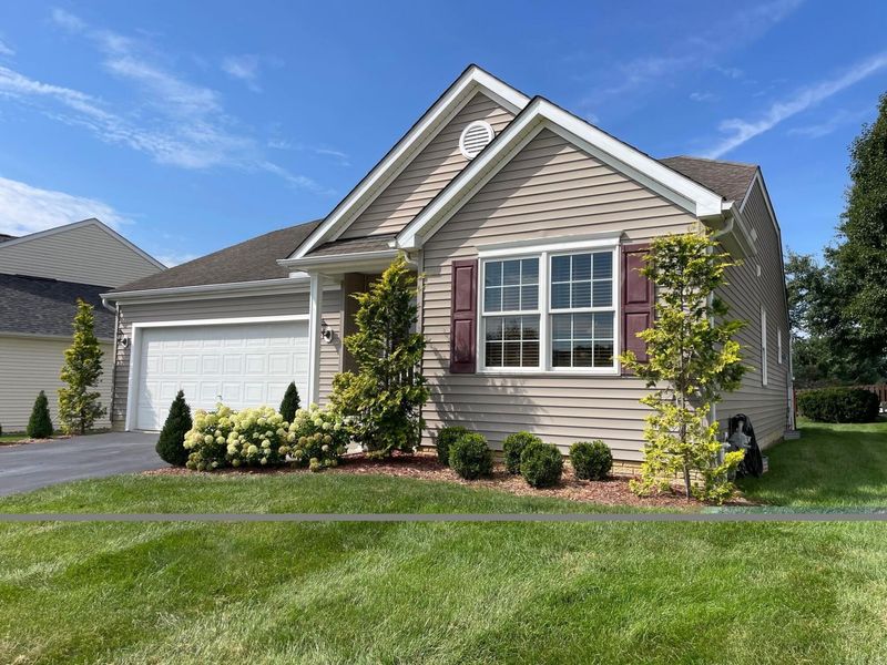 1825 Autumn Drive, Lancaster, OH 43130 Photo 2