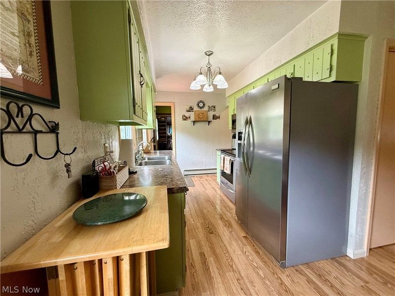 806 Geneva Street SW, Sugarcreek, OH 44681 Photo 9