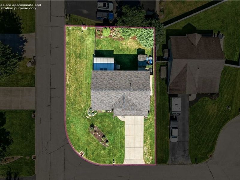 100 Laura Lane, Cortland, OH 44410 Photo 11