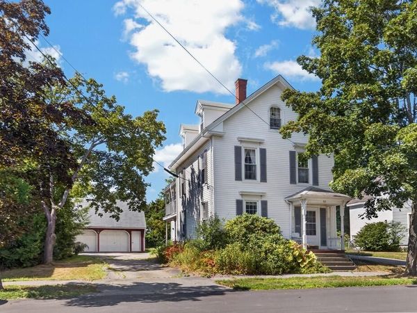 52 Fern Street , Bangor, ME 04401
