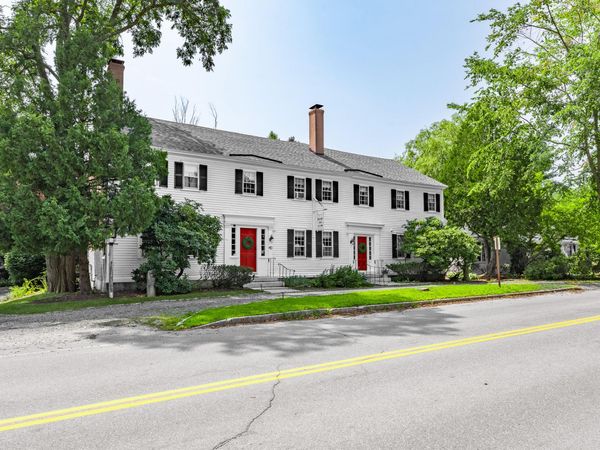 40 Union Street , Blue Hill, ME 04614