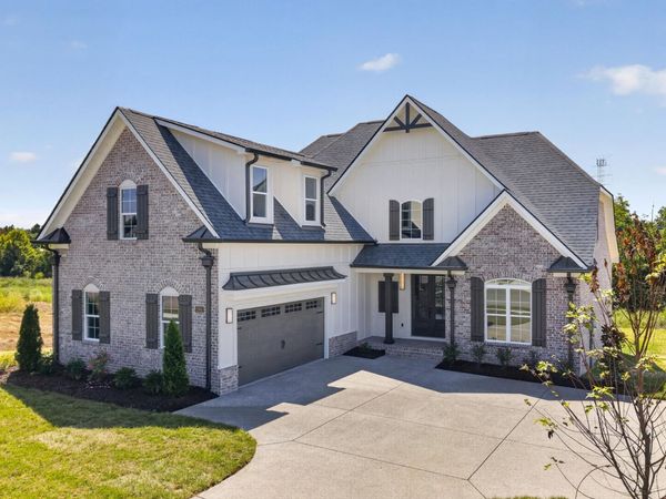 2764 Jasmine St , Lebanon, TN 37087