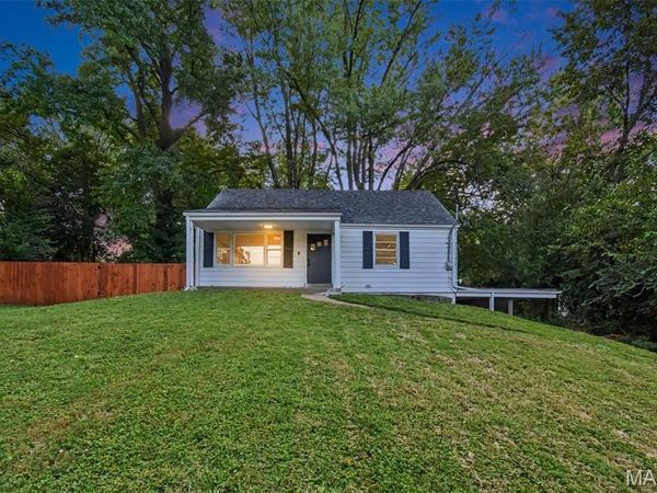 21 S Dellwood Avenue, St Louis, MO 63135