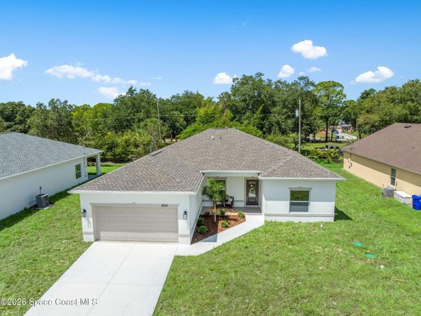 8125 104th Avenue, Vero Beach, FL 32967