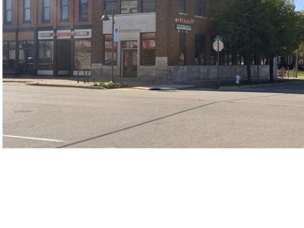 106 E Main Street, Unit 2, Fennville, MI 49408