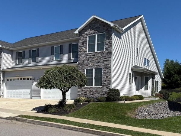 63 Grandview Drive, Pittston, PA 18640