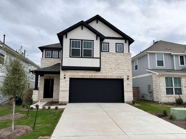 304 Harbors LN , Leander, TX 78641