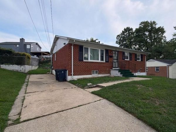 7215 GIDDINGS DRIVE , CAPITOL HEIGHTS, MD 20743
