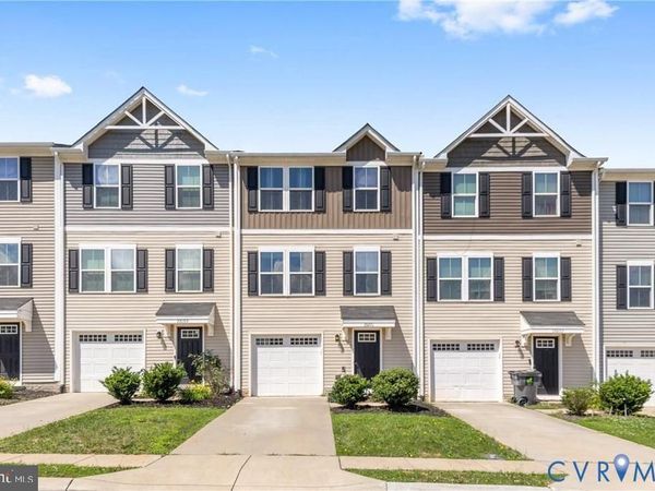 35201 SARA COURT , LOCUST GROVE, VA 22508