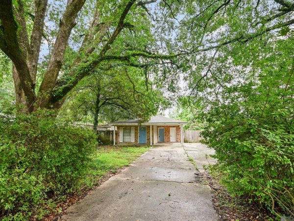 124 Sherry Dr, Hammond, LA 70401