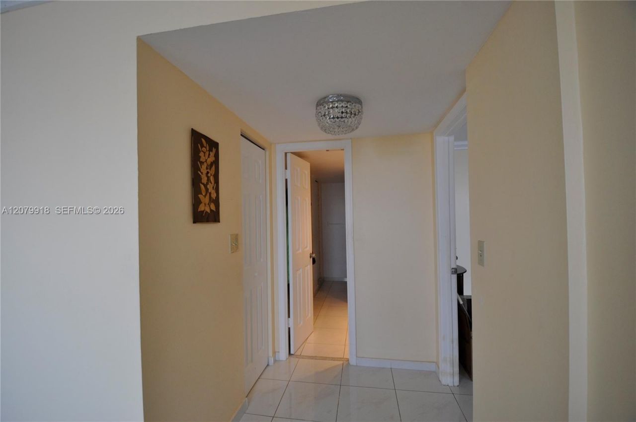 1865 S Ocean Dr , Unit 9I, Hallandale Beach, FL 33009 Photo