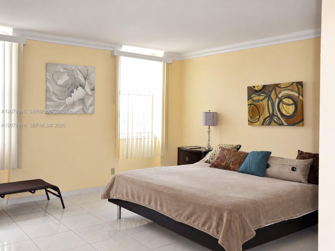 1865 S Ocean Dr, Unit 9I, Hallandale Beach, FL 33009 Photo