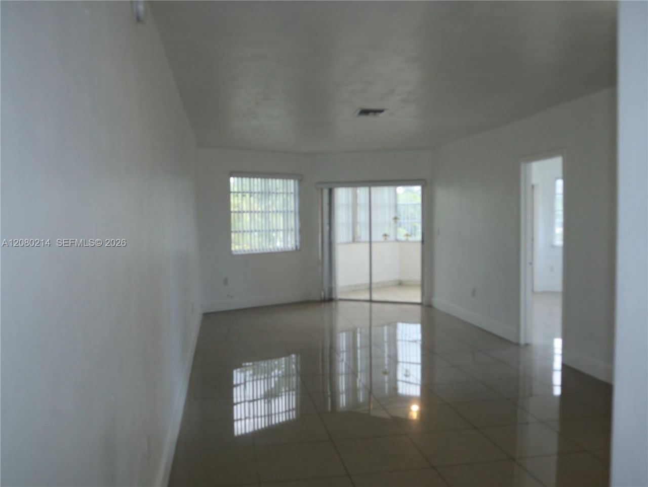 18790 NE 18th Ave, Unit 231, Miami, FL 33179 Photo
