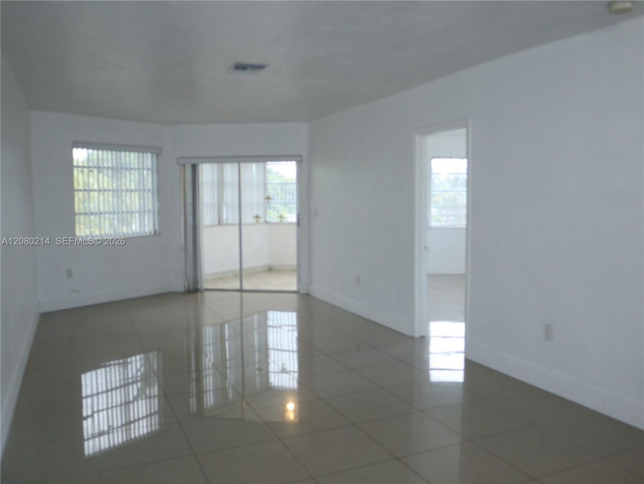 18790 NE 18th Ave, Unit 231, Miami, FL 33179 Photo