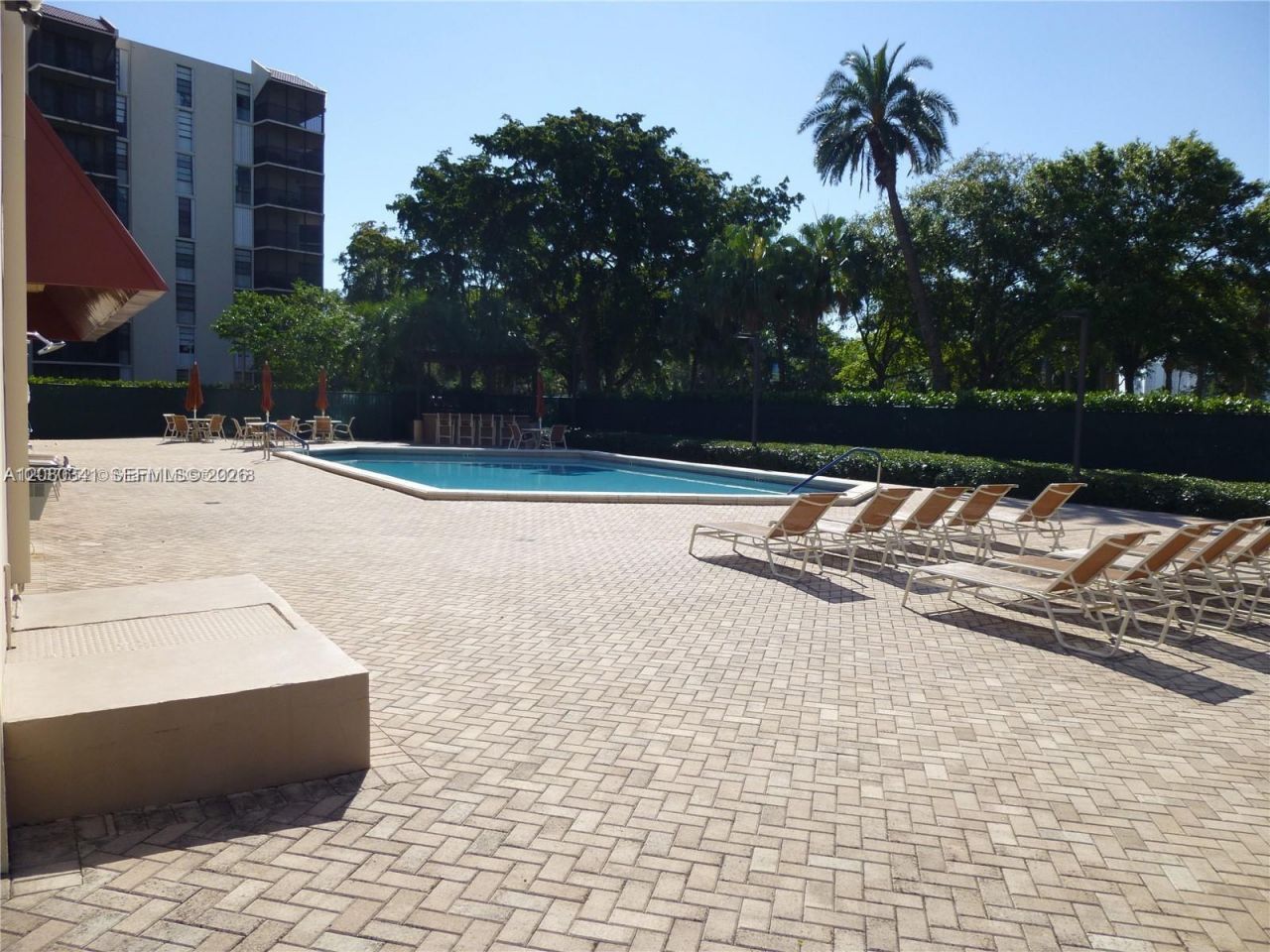 3101 N Country Club Dr , Unit 107, Aventura, FL 33180 Photo