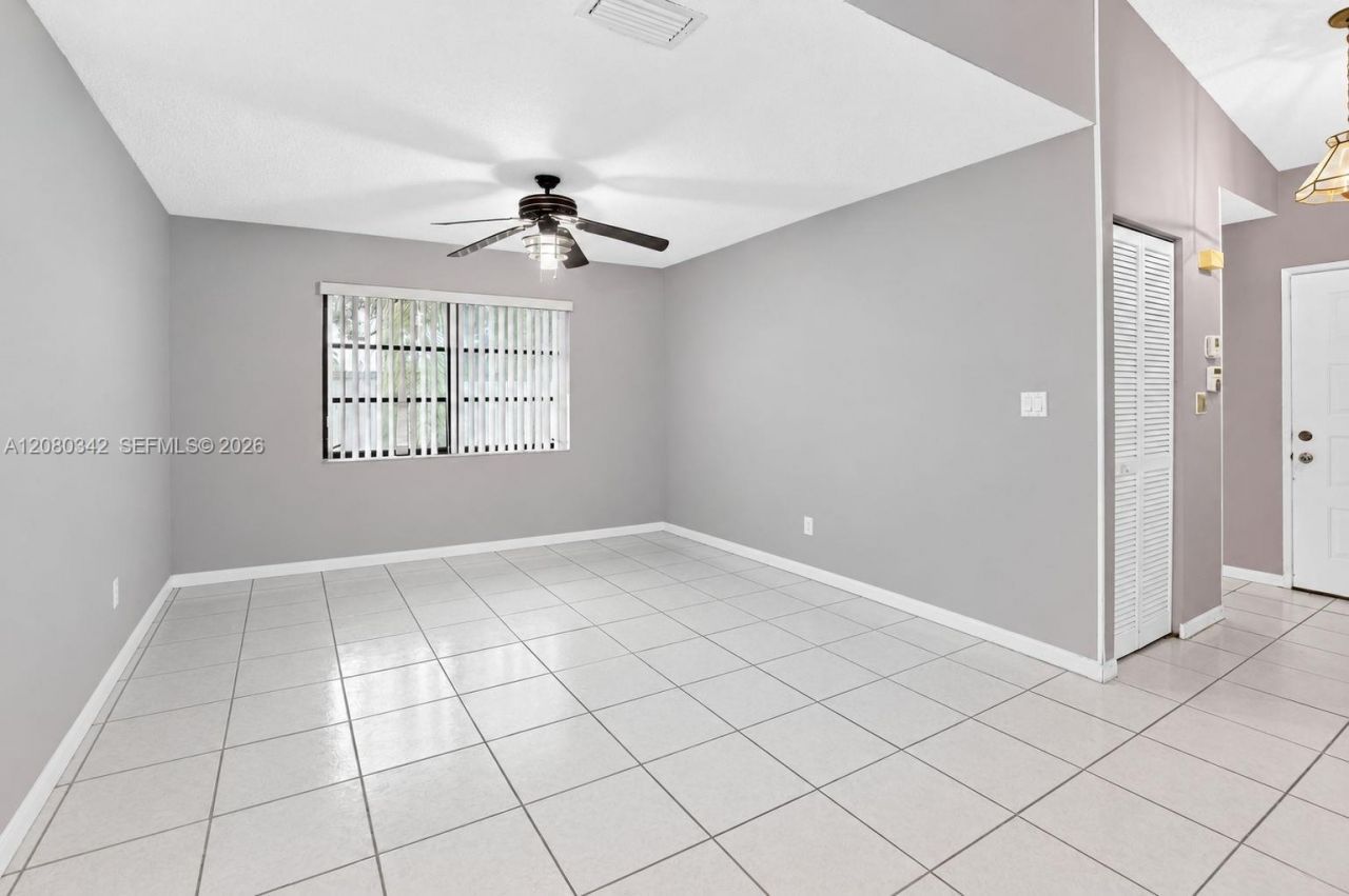 6063 Kings Gate Cir, Delray Beach, FL 33484 Photo
