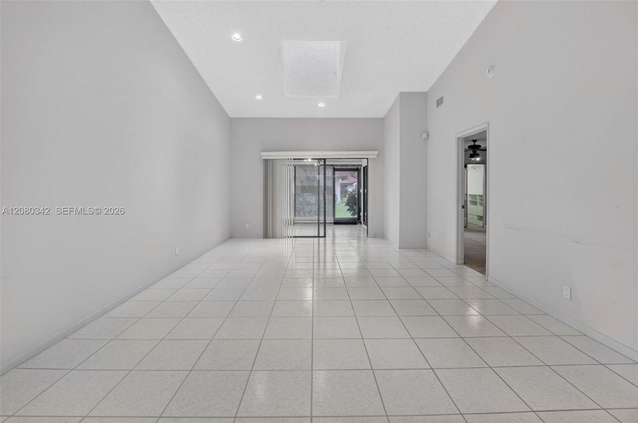 6063 Kings Gate Cir, Delray Beach, FL 33484 Photo