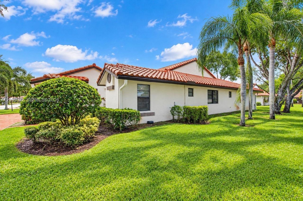 6063 Kings Gate Cir, Delray Beach, FL 33484 Photo