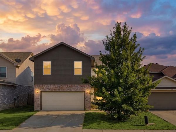 9910 Ironhorse Drive, Dallas, TX 75227