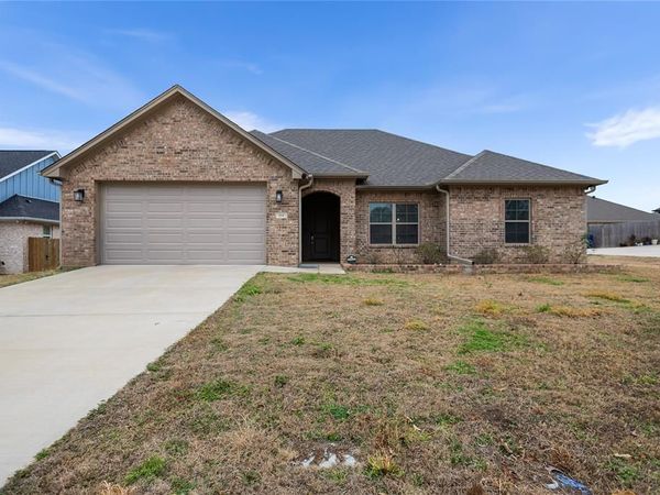 114 Rose Row , Winona, TX 75792