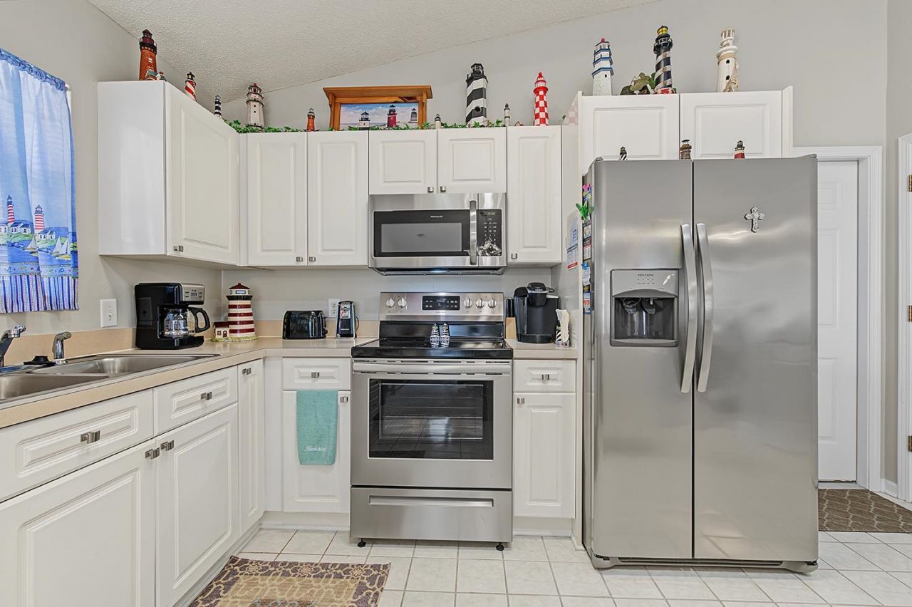 9915 Largo Ct.  Photo 25