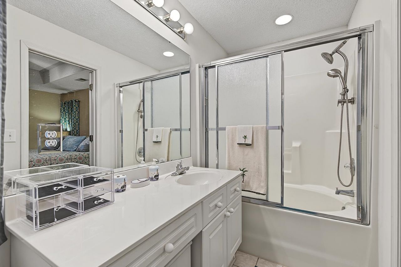 9915 Largo Ct.  Photo 38