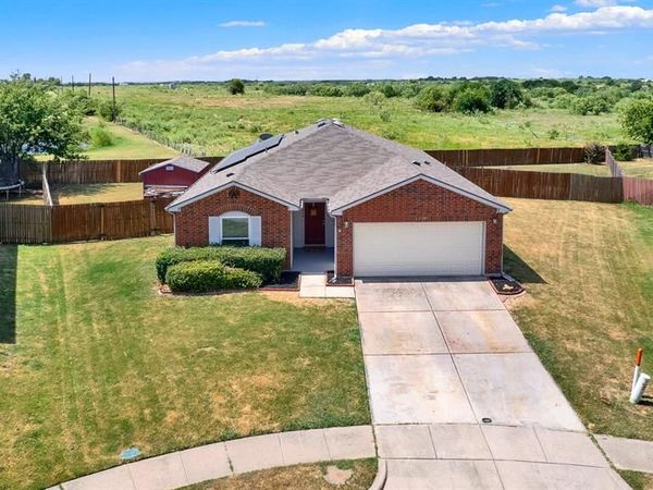 1208 Feather Crest Drive , Krum, TX 76249