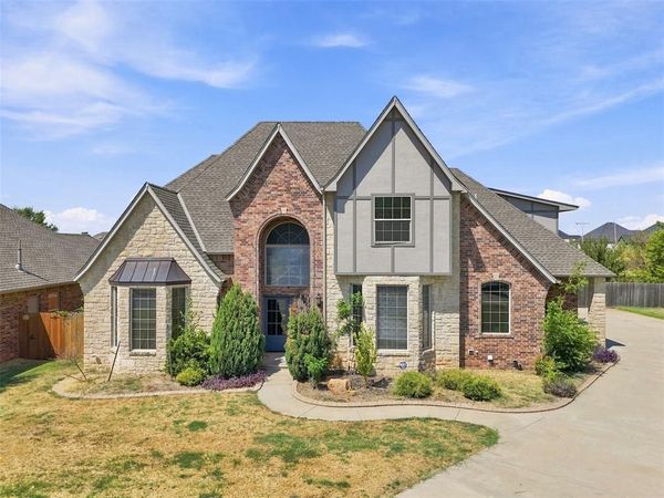 9405 SW 35th Terrace, Oklahoma City, OK 73179