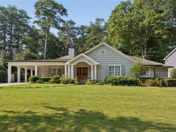 912 Beaverbrook Drive NW, Atlanta, GA 30318