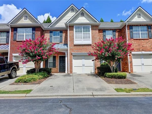 5634 Lawley Drive , Johns Creek, GA 30022