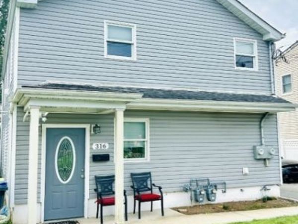 316 Evergreen Ave, Bound Brook, NJ 08805