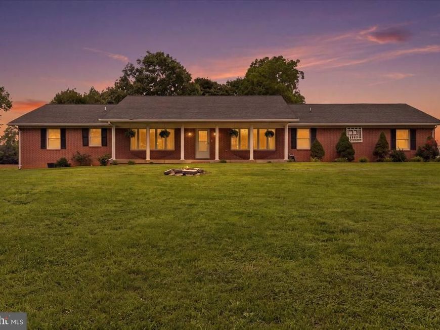 5896 Winchester Avenue, Inwood, WV 25428 Main Photo