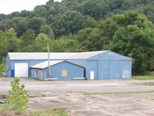 198 E Main , Salem, WV 26426