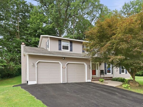 4192 Fireside Circle, Liverpool, NY 13090