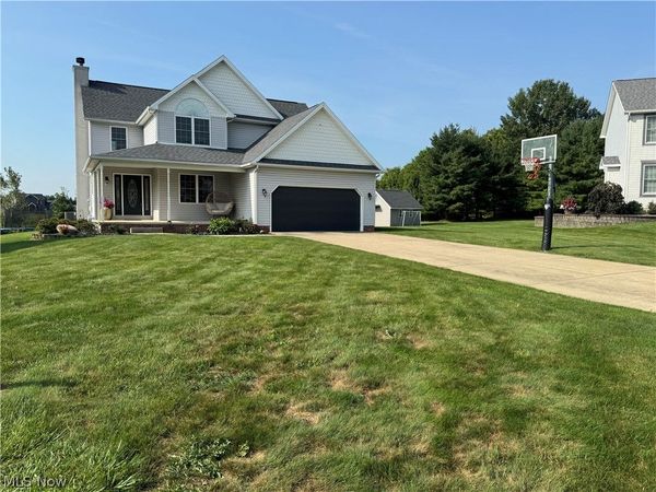 4201 W Candy Apple Court, New Middletown, OH 44442