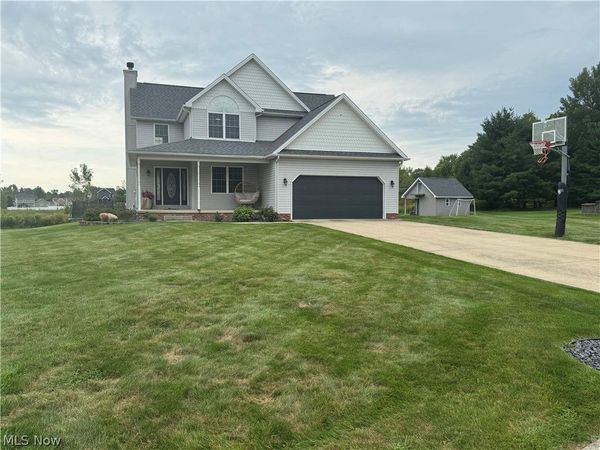 4201 W Candy Apple Court , New Middletown, OH 44442
