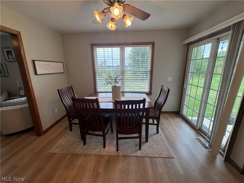 4201 W Candy Apple Court, New Middletown, OH 44442 Photo 7