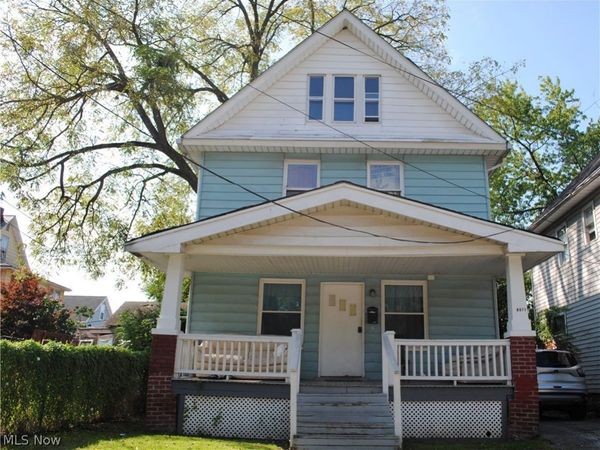 8911 Sauer Avenue , Cleveland, OH 44102