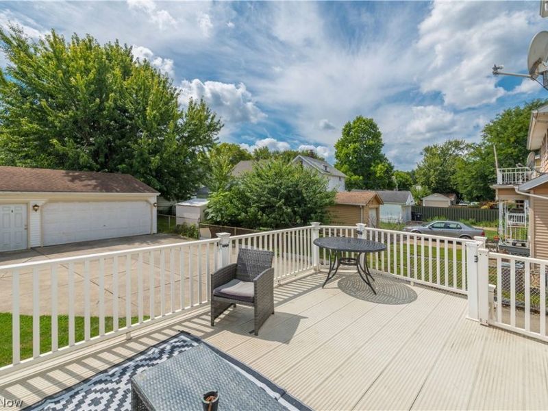 1111 Spring Road, Cleveland, OH 44109 Photo 13