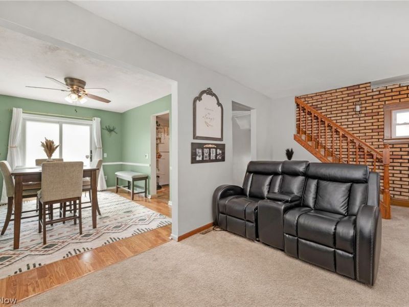 1111 Spring Road, Cleveland, OH 44109 Photo 21
