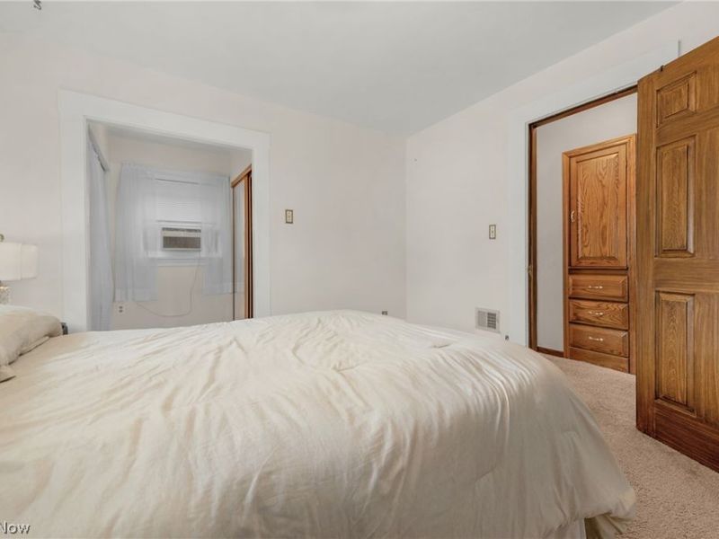 1111 Spring Road, Cleveland, OH 44109 Photo 36