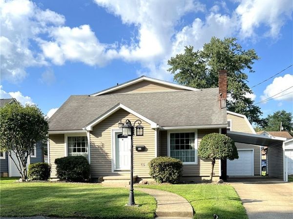 506 W Main Street , East Palestine, OH 44413